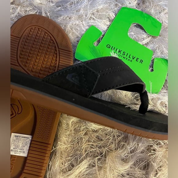 Quiksilver flip flops/ sandals - Picture 4 of 4